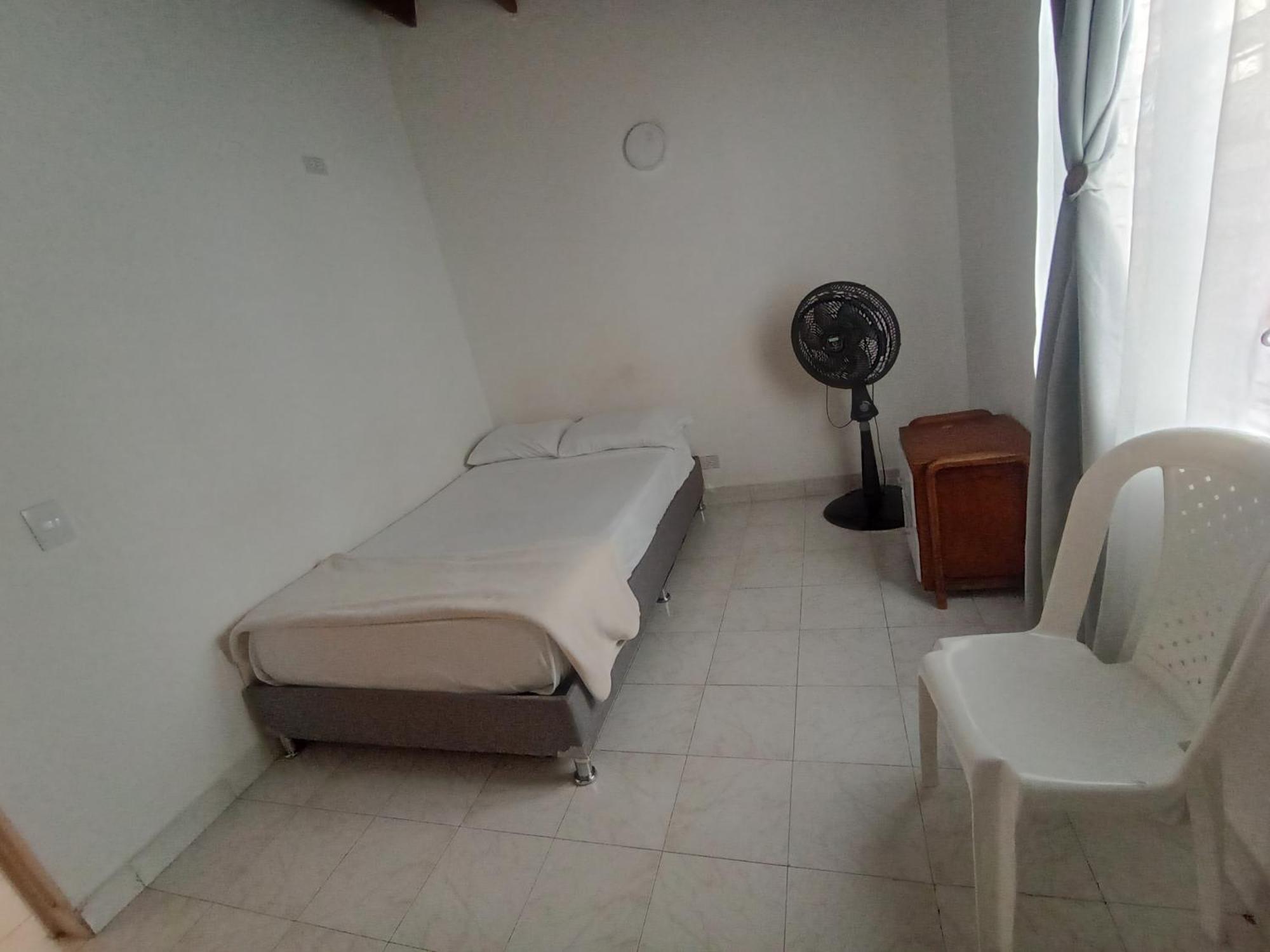 Road Living Home Μεντεγίν Εξωτερικό φωτογραφία