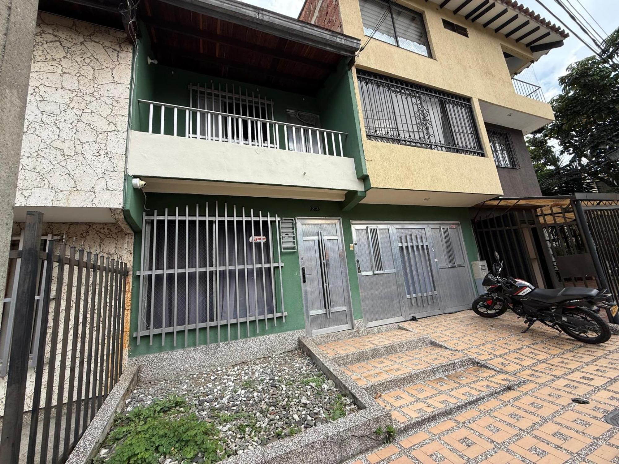 Road Living Home Μεντεγίν Εξωτερικό φωτογραφία