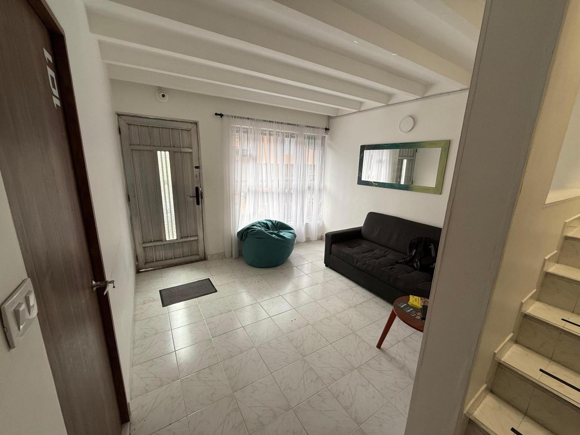 Road Living Home Μεντεγίν Εξωτερικό φωτογραφία