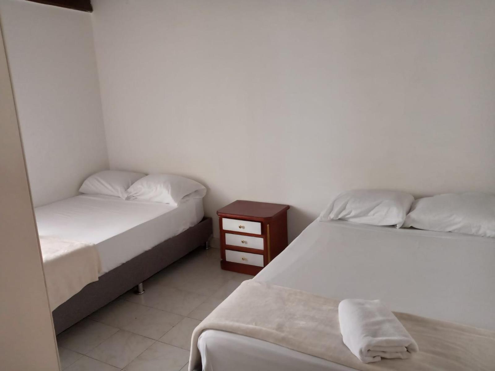 Road Living Home Μεντεγίν Εξωτερικό φωτογραφία